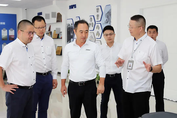 90e98bb6820947399e9b952b19469178